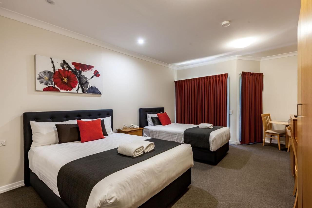 Eastgate On The Range Motel Toowoomba Exterior photo