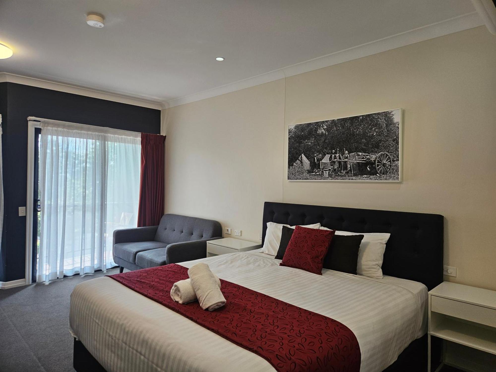 Eastgate On The Range Motel Toowoomba Exterior photo