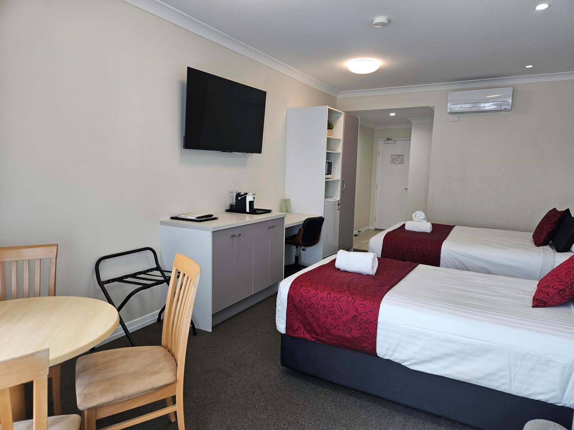 Eastgate On The Range Motel Toowoomba Exterior photo
